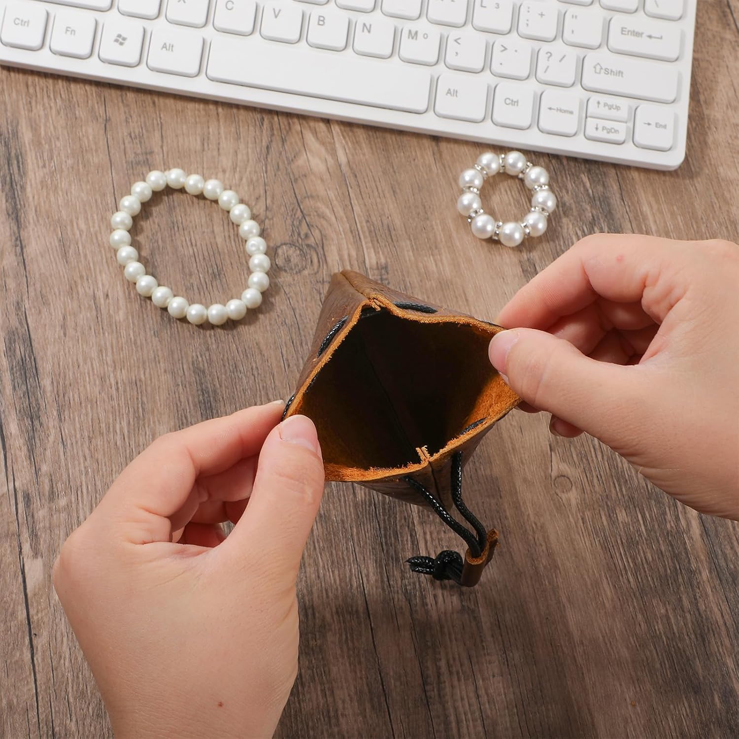 Leather Drawstring Pouch, Cowhide Storage Bag Small Waterproof Leather Pouch Vintage Jewelry Coin Purse, Wallet Gift (Small)