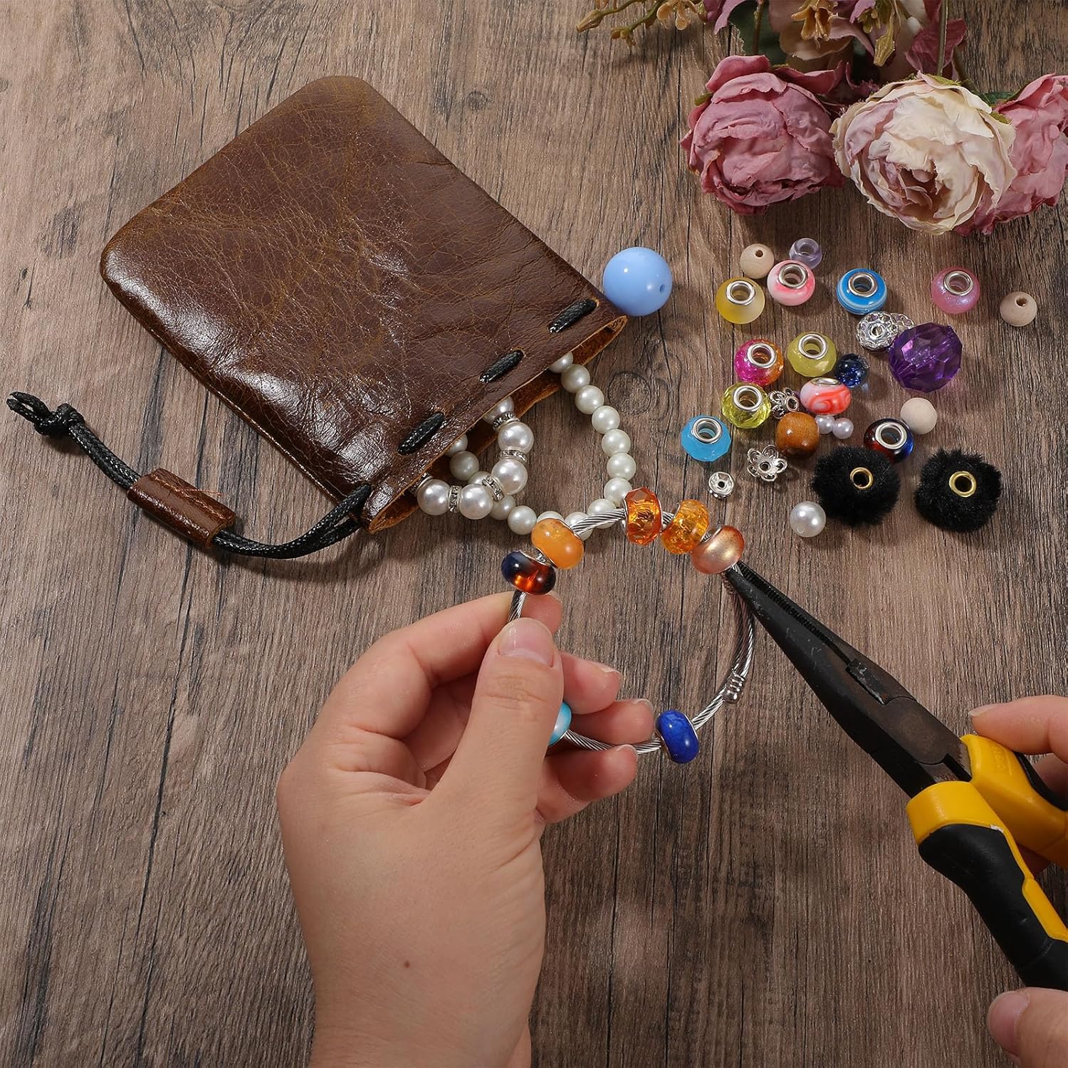 Leather Drawstring Pouch, Cowhide Storage Bag Small Waterproof Leather Pouch Vintage Jewelry Coin Purse, Wallet Gift (Small)